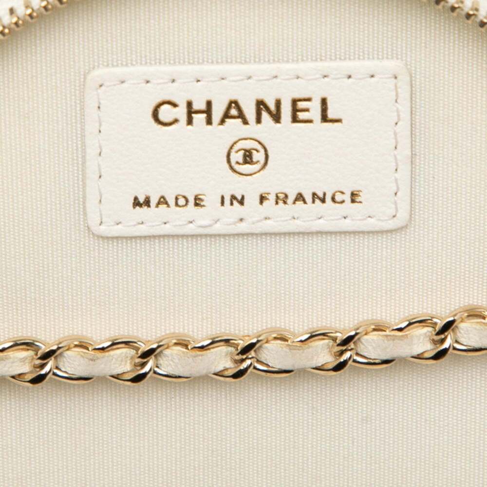 CHANEL Black Logo Shoulder Bag - Picture 5 of 6